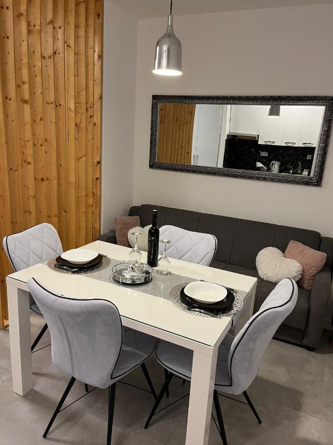 Appartamento Studio Apartman Implex Ðakovo Esterno foto